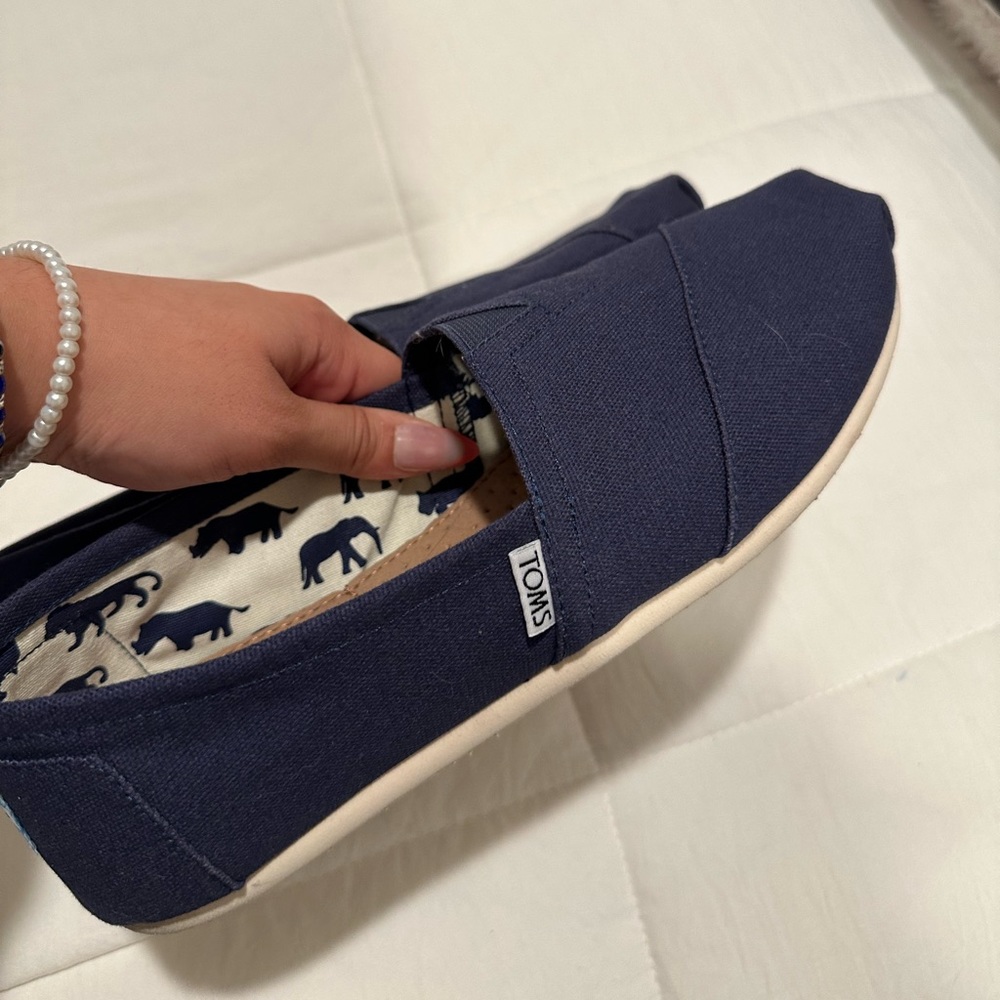 WOMENS TOMS